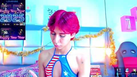 Snapshot of ariel_villa_ chatting on 01.07.25 ARIEL VILLA online show from 01.07.25