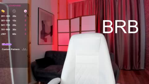 Snapshot of arielabradberry chatting on 02.07.25 Ariel online show from 02.07.25