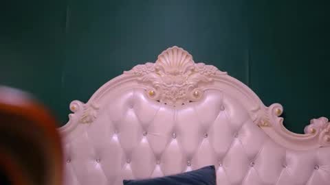 Ariel online show from 02.13.25