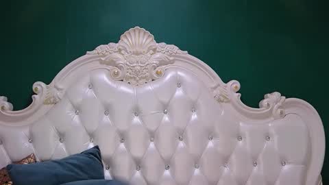 Ariel online show from 09.15.25