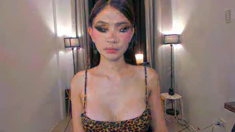 MIRA GREYSON online show from 04.26.26