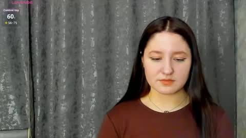 Snapshot of arielnasvish chatting on 02.28.26 Hello im Lia online show from 02.28.26