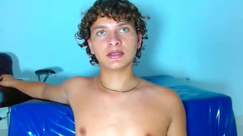 Ariel Aoir online show from 03.25.26