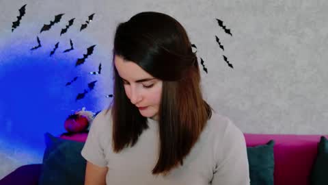 arielstonks_lovee online show from 10.20.25