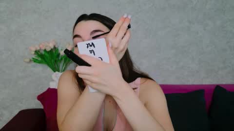 arielstonks_lovee online show from 11.10.25