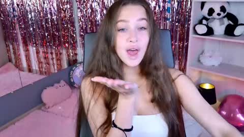 Snapshot of arielsykes chatting on 06.10.26 arielsykes online show from 06.10.26