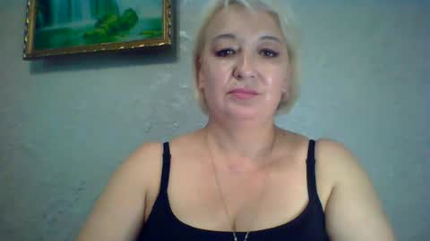 Snapshot of arielxloveresss chatting on 08.02.26 ArielXLoveresss online show from 08.02.26