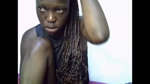 Snapshot of aries_eve chatting on 10.21.25 aries_eve online show from 10.21.25