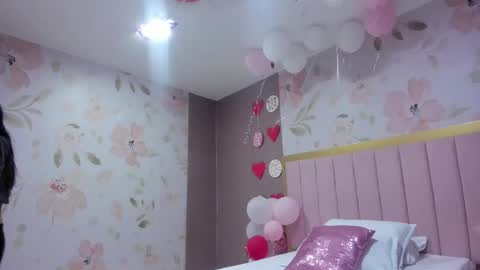 Snapshot of arietta_skinny chatting on 03.02.26 Arietta online show from 03.02.26