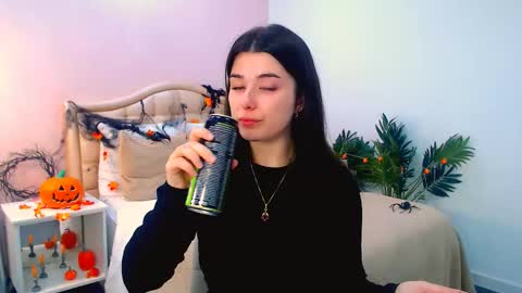 Ari online show from 11.10.25