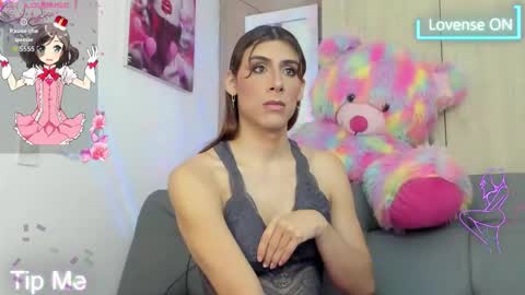 Ariana Forero ---- independet model online show from 11.18.25