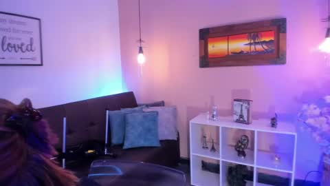 Snapshot of ariianabaker chatting on 02.08.25 Arianna online show from 02.08.25