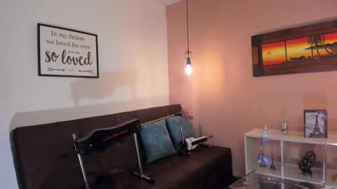 Snapshot of ariianabaker chatting on 02.18.25 Arianna online show from 02.18.25