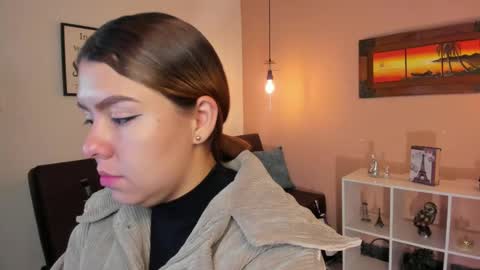 Snapshot of ariianabaker chatting on 03.05.25 Arianna online show from 03.05.25