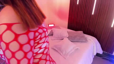  Arianna  online show from 04.11.26