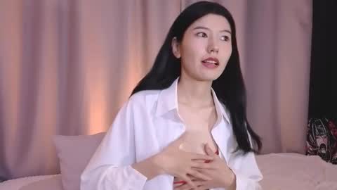 Snapshot of arinsun chatting on 03.22.26 haitani online show from 03.22.26