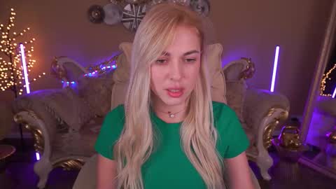 Snapshot of arishkalulu chatting on 02.05.26 Arishka online show from 02.05.26