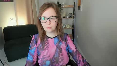 Snapshot of arizzzona_baby chatting on 11.11.25 Arizona online show from 11.11.25