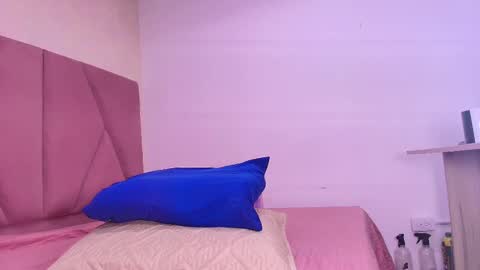 Arleth  online show from 02.13.25