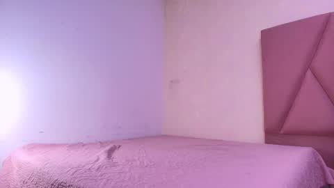 Arleth  online show from 09.10.25