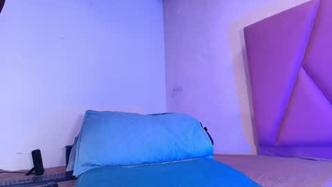 Arleth  online show from 09.23.25