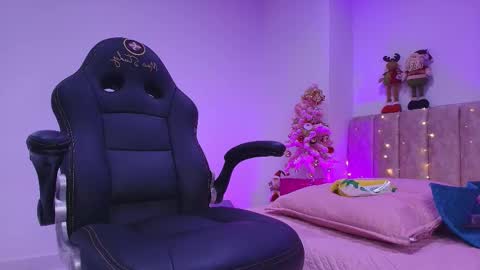 Arleth  online show from 12.16.25