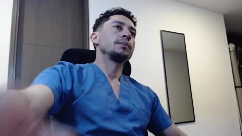 Armand online show from 01.05.26