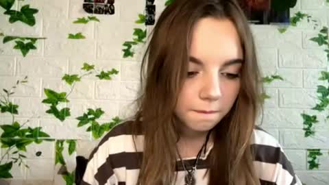 Snapshot of armandahaley chatting on 05.21.26 Lisa online show from 05.21.26