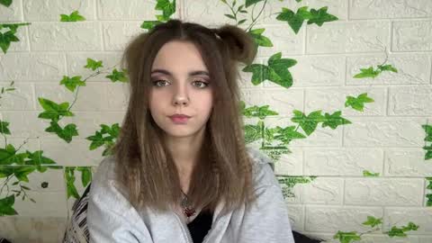 Snapshot of armandahaley chatting on 05.25.26 Lisa online show from 05.25.26