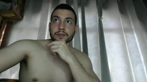 Snapshot of armando_2002 chatting on 03.11.26 ARMANDO online show from 03.11.26