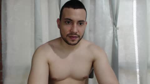 Snapshot of armando_2002 chatting on 05.09.26 ARMANDO online show from 05.09.26