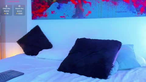   online show from 01.15.25