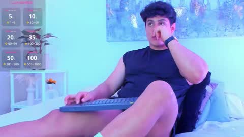   online show from 10.01.25