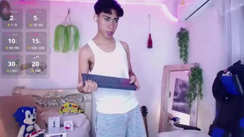 Snapshot of armondx_parkr chatting on 10.18.25 armond online show from 10.18.25