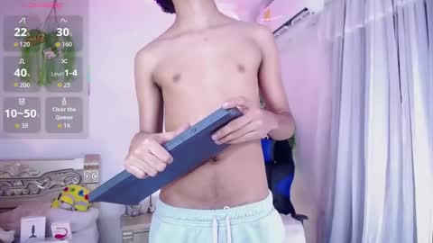 Snapshot of armondx_parkr chatting on 10.20.25 armond online show from 10.20.25