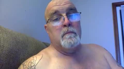 Snapshot of armyguy5311 chatting on 02.17.26 armyguy5311 online show from 02.17.26