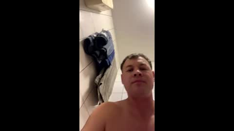 armyskater32 online show from 10.22.25