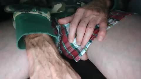 Armystudd22 online show from 12.20.25