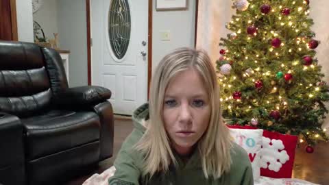 Samantha - Sammie online show from 12.17.24