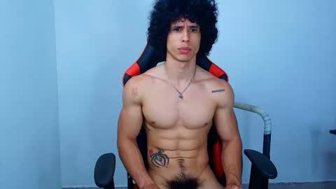 Snapshot of arnold_black69 chatting on 09.11.25 arnold black online show from 09.11.25