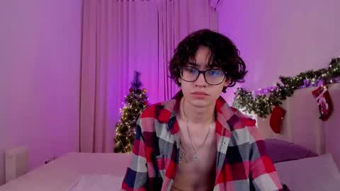 Arnold online show from 12.25.24