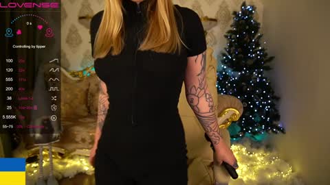AROLINA online show from 01.04.25
