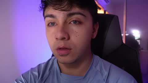 aron__cooper online show from 10.12.25