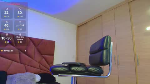 Snapshot of aron_bolt chatting on 09.12.25 ARON BOLT online show from 09.12.25