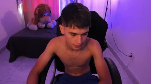 Aaron online show from 04.04.26