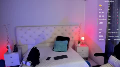 Aron cruz  online show from 09.22.25