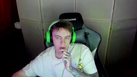 biggest penis  online show from 03.03.25