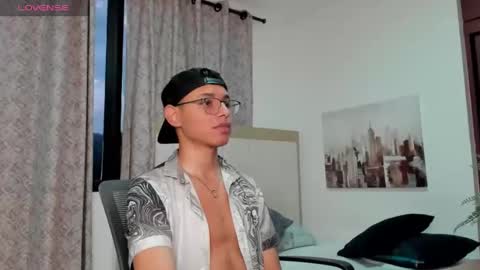 aron_pipeer online show from 09.21.25