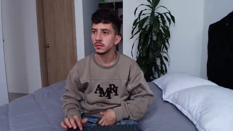 Aron Santoro online show from 03.27.26