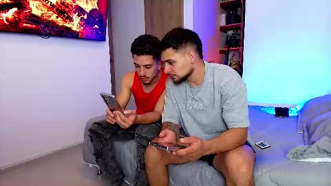 Snapshot of aron_santoro1 chatting on 07.18.26 Aron Santoro online show from 07.18.26